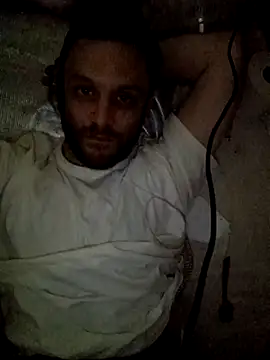 Snapshot of Zig97495 chatting on November 2, 9:33 am Zig97495 online show from November 2, 9:33 am