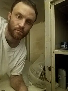 Snapshot of Zig97495 chatting on November 3, 2:46 am Zig97495 online show from November 3, 2:46 am