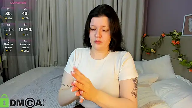 Snapshot of Michele_Greenn chatting on September 27, 12:04 am Michele Greenn online show from September 27, 12:04 am