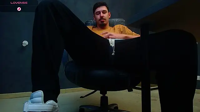 EnzoRace online show from November 9, 7:17 am