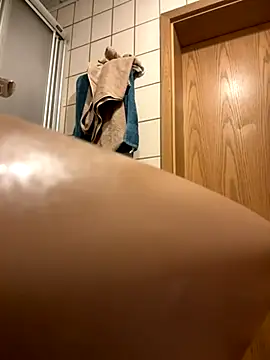 irimiea1729 online show from November 29, 8:34 pm