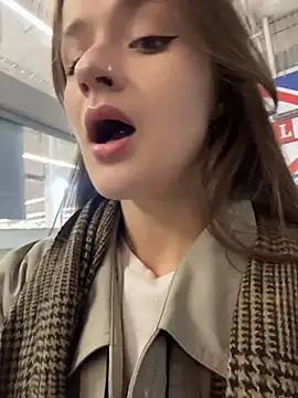 KittyQueeny online show from November 1, 2:19 pm