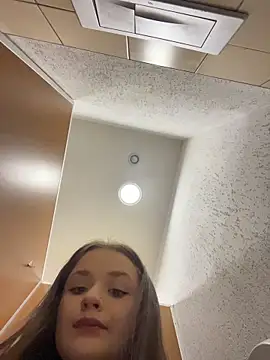 KittyQueeny online show from December 22, 11:07 am