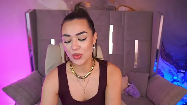 EricaSin online show from July 16, 3:40 pm