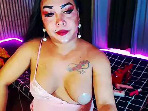 Snapshot of CumFactoryLuna chatting on June 21, 12:08 pm CumFactoryLuna online show from June 21, 12:08 pm