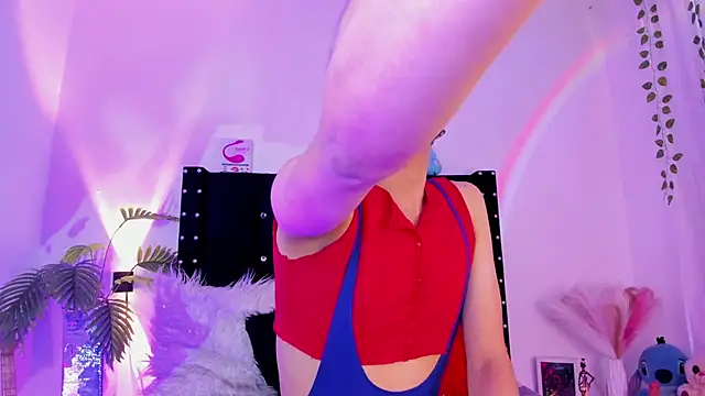 Cooperrosscute233 online show from April 26, 7:22 pm