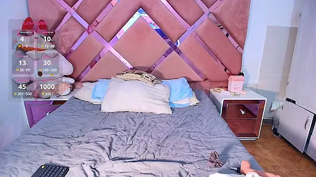 BrittanyBoa online show from March 15, 6:03 pm