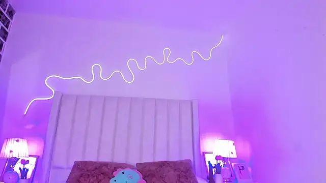 Snapshot of charlotreid chatting on December 3, 7:34 pm charlotreid online show from December 3, 7:34 pm