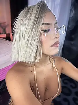 MystiqueXXX online show from November 24, 1:11 pm