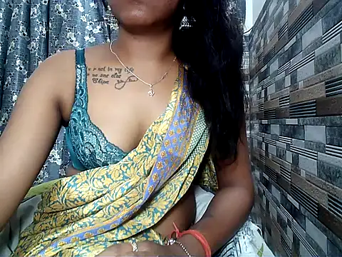 HOT AARVI11 online show from October 21, 3:24 pm