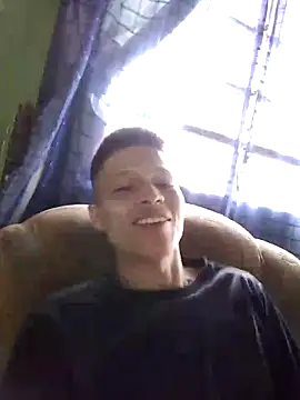 Snapshot of elinnki chatting on September 15, 7:25 pm elinnki online show from September 15, 7:25 pm