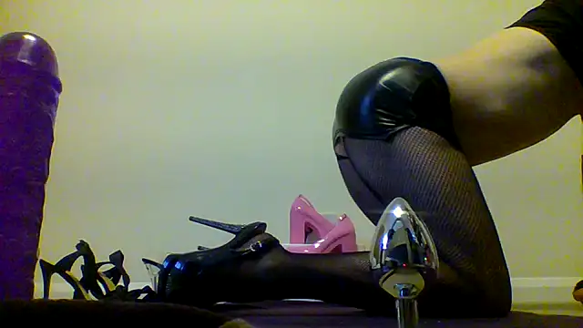 unforgettable dirty slut online show from November 11, 12:05 pm