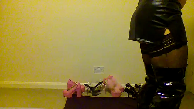 unforgettable dirty slut online show from November 20, 10:09 pm