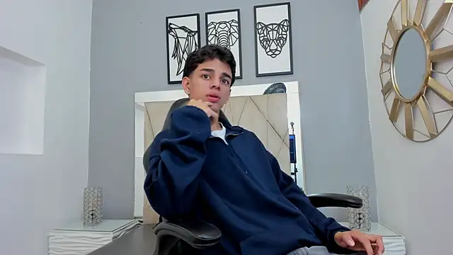 Snapshot of owen__johnson chatting on September 14, 11:53 am owen johnson online show from September 14, 11:53 am