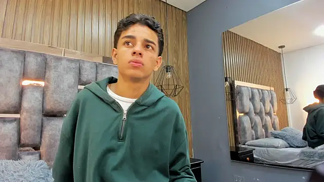 owen  johnson online show from February 8, 11:57 am