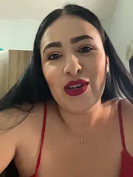 IvettSt  online show from June 13, 7:23 pm