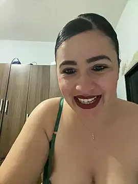 IvettSt  online show from July 18, 4:49 am