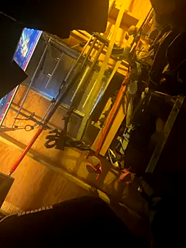 Snapshot of pervonpatrol chatting on October 1, 5:35 am pervonpatrol online show from October 1, 5:35 am