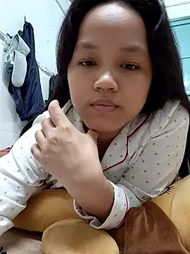 Snapshot of BabySweet-18 chatting on July 27, 10:00 am BabySweet-18 online show from July 27, 10:00 am
