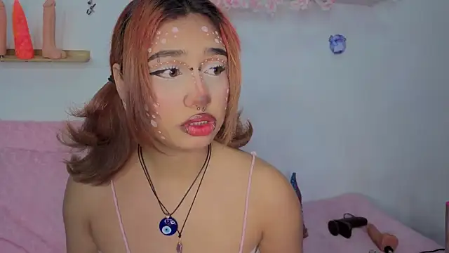 zoelight18 online show from October 26, 9:26 am