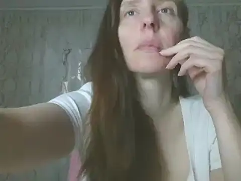 Snapshot of CandiCole chatting on November 17, 5:46 am CandiCole online show from November 17, 5:46 am