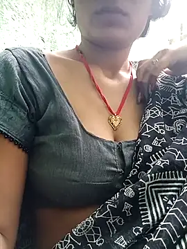 NEHA-DESHI999 online show from October 21, 10:49 am