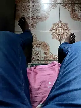 Snapshot of ya_sirwo chatting on September 29, 8:41 am ya sirwo online show from September 29, 8:41 am