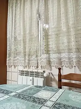 Snapshot of geli45 chatting on January 9, 9:49 pm geli45 online show from January 9, 9:49 pm