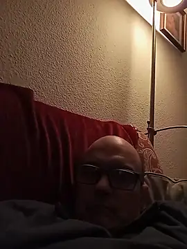 Snapshot of geli45 chatting on March 4, 6:14 pm geli45 online show from March 4, 6:14 pm