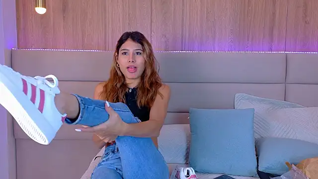 ZoehAngel online show from March 8, 1:48 pm