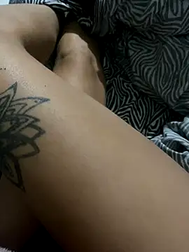 Darkfemminineenergy22 online show from November 22, 7:35 pm