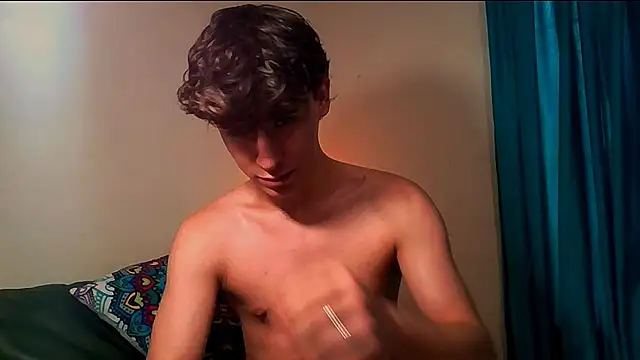 RoberthAlv online show from September 18, 11:34 am