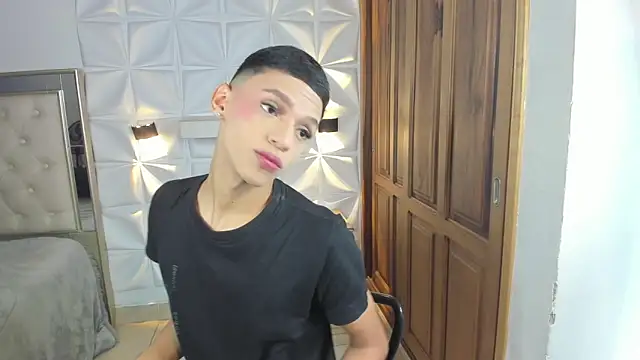 BILLY JAMEES online show from May 2, 12:21 pm