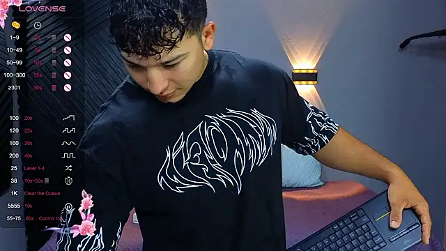 Horny nick18 online show from February 13, 11:39 am