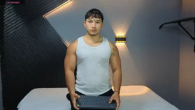 Horny nick18 online show from March 5, 12:01 pm