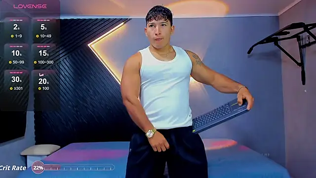Snapshot of Horny_nick18 chatting on June 6, 11:59 am Horny nick18 online show from June 6, 11:59 am