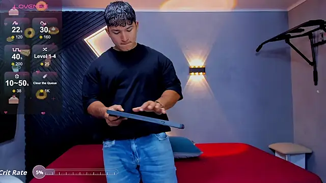 Snapshot of Horny_nick18 chatting on June 15, 1:13 pm Horny nick18 online show from June 15, 1:13 pm