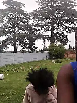 Snapshot of SweetHoney21_ chatting on November 20, 5:40 am SweetHoney21 online show from November 20, 5:40 am