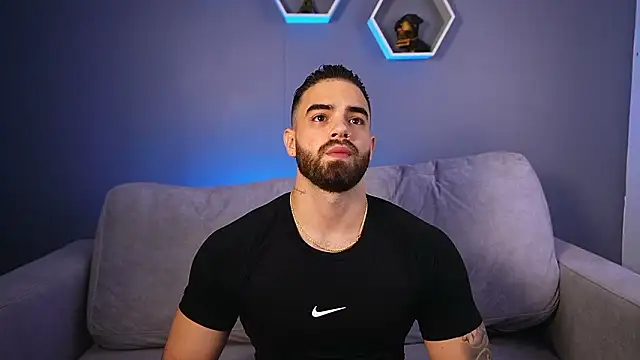 Paul Phoenix online show from February 8, 8:12 pm