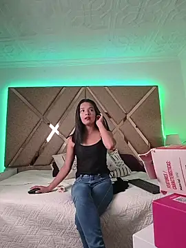 Snapshot of BelhaLawuo chatting on March 31, 8:20 pm BelhaLawuo online show from March 31, 8:20 pm