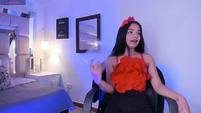 Snapshot of BelhaLawuo chatting on April 14, 8:48 pm BelhaLawuo online show from April 14, 8:48 pm