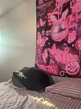 PrettyBabriexox online show from April 24, 9:39 pm