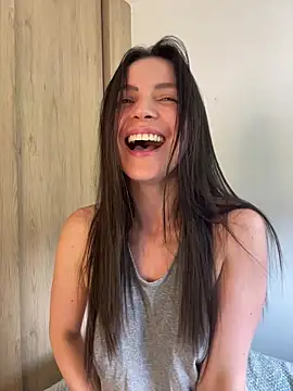 karinasantos  online show from May 6, 3:17 pm