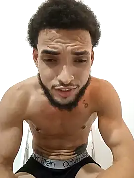 Snapshot of Utreh_ chatting on November 5, 4:12 am Utreh online show from November 5, 4:12 am