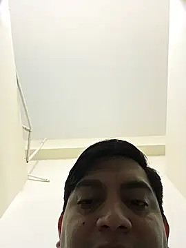 Snapshot of Renatox69 chatting on June 18, 4:46 am Renatox69 online show from June 18, 4:46 am