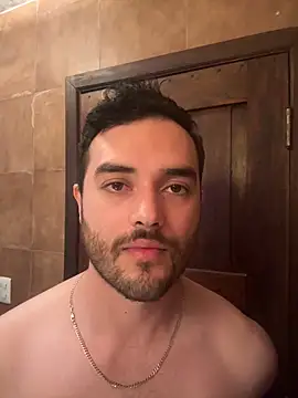 Snapshot of acmello83 chatting on May 23, 8:02 pm acmello83 online show from May 23, 8:02 pm