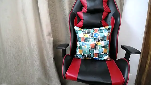 niya-cute online show from March 14, 4:56 pm