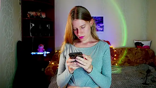 Snapshot of Luntryy chatting on September 23, 9:34 am Luntryy online show from September 23, 9:34 am