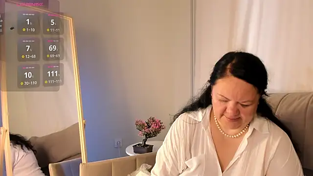 Snapshot of sandra_jackson chatting on June 17, 2:58 am sandra jackson online show from June 17, 2:58 am