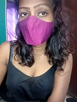 Snapshot of Tamil_kavinila chatting on October 31, 4:57 am Tamil kavinila online show from October 31, 4:57 am